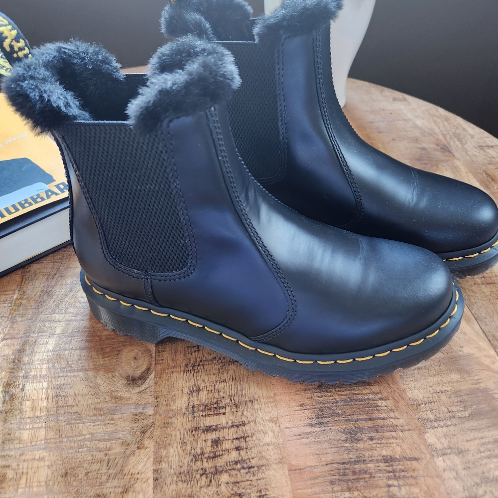 Boots - Picture 4 of 4
